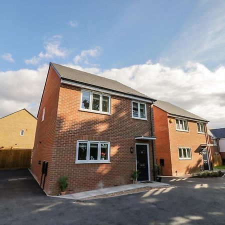 23 Moat House Close Coventry Extérieur photo